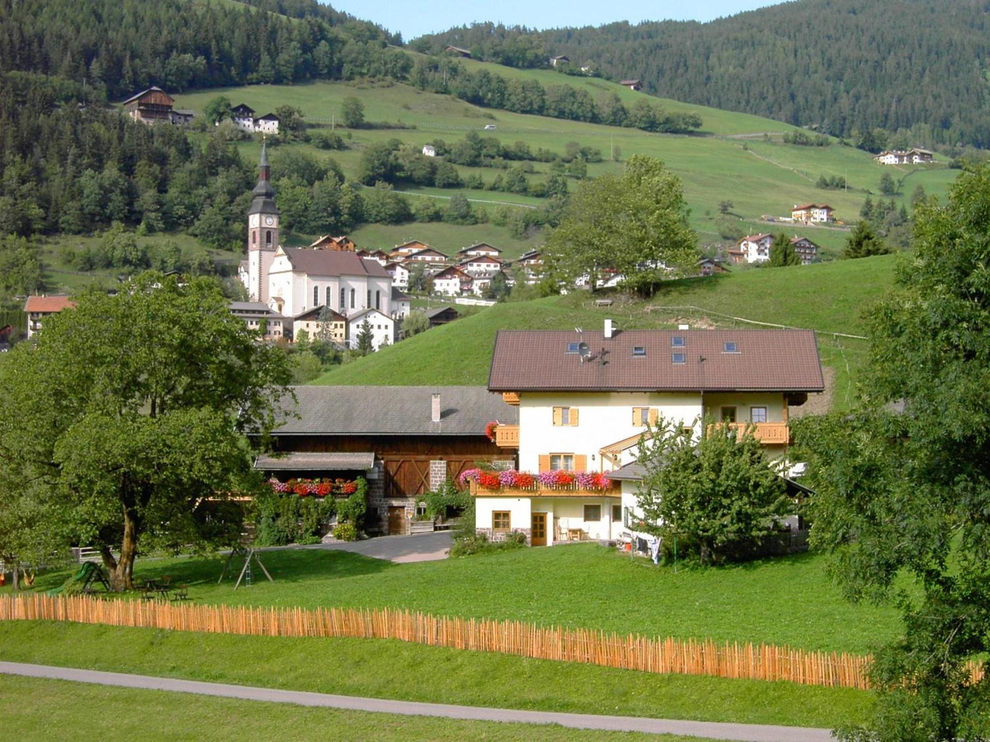 Ganoihof Apartments Funes Buitenkant foto